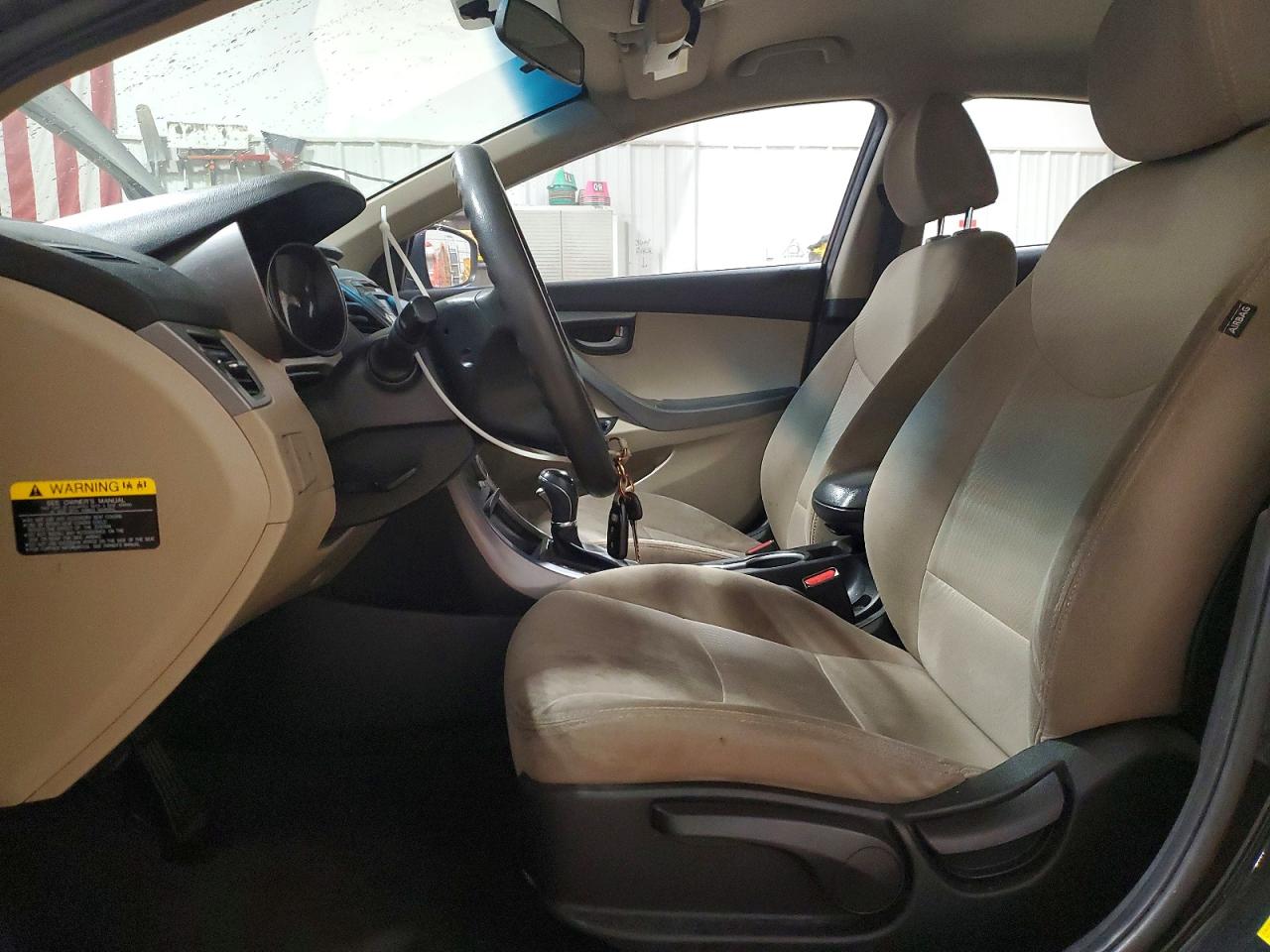 2016 HYUNDAI ELANTRA SE photo 7