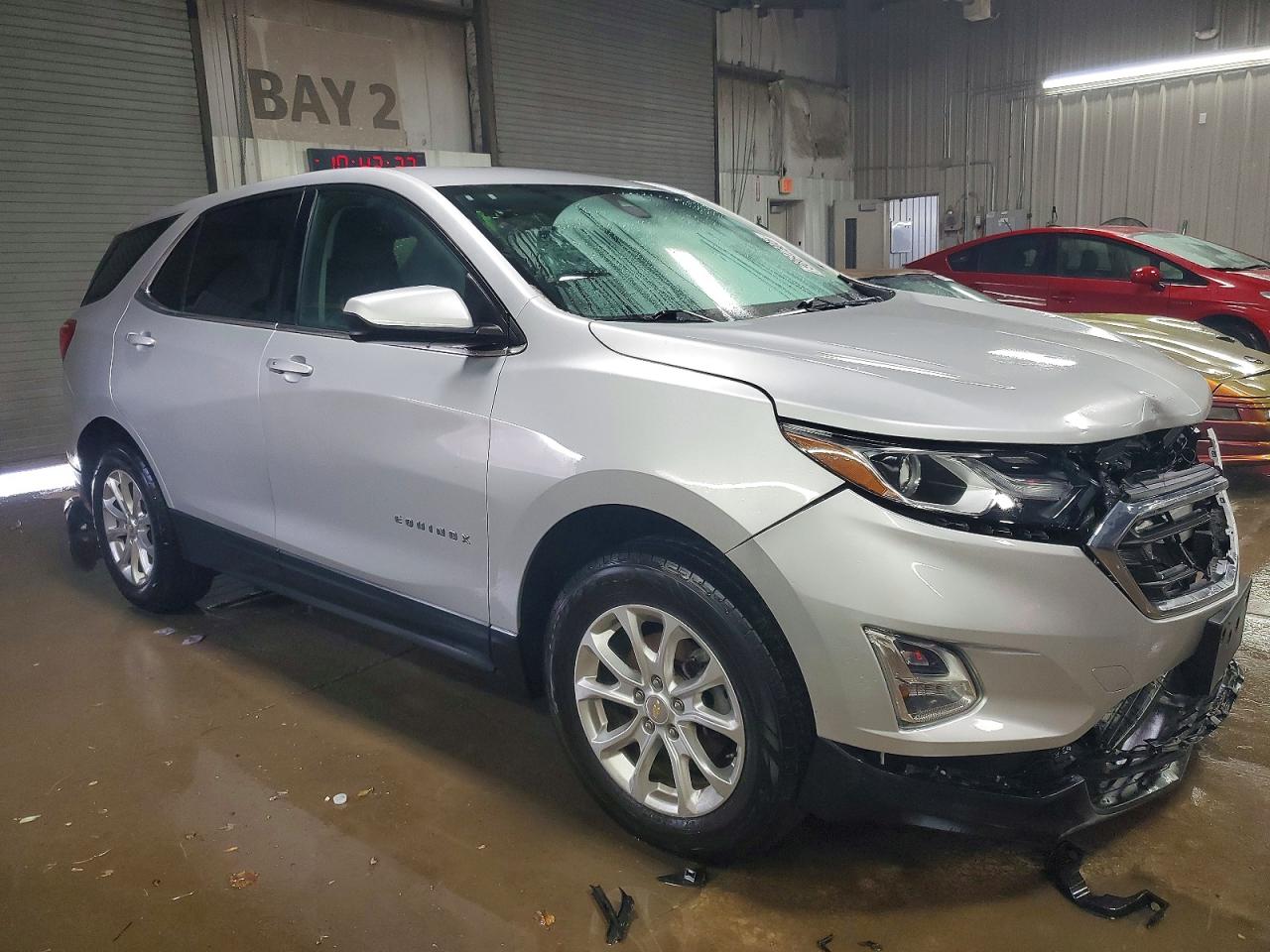 2020 CHEVROLET EQUINOX LT photo 4