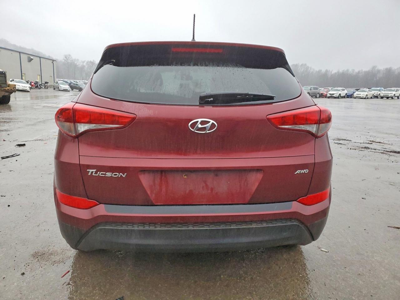 2018 HYUNDAI TUCSON SE photo 6