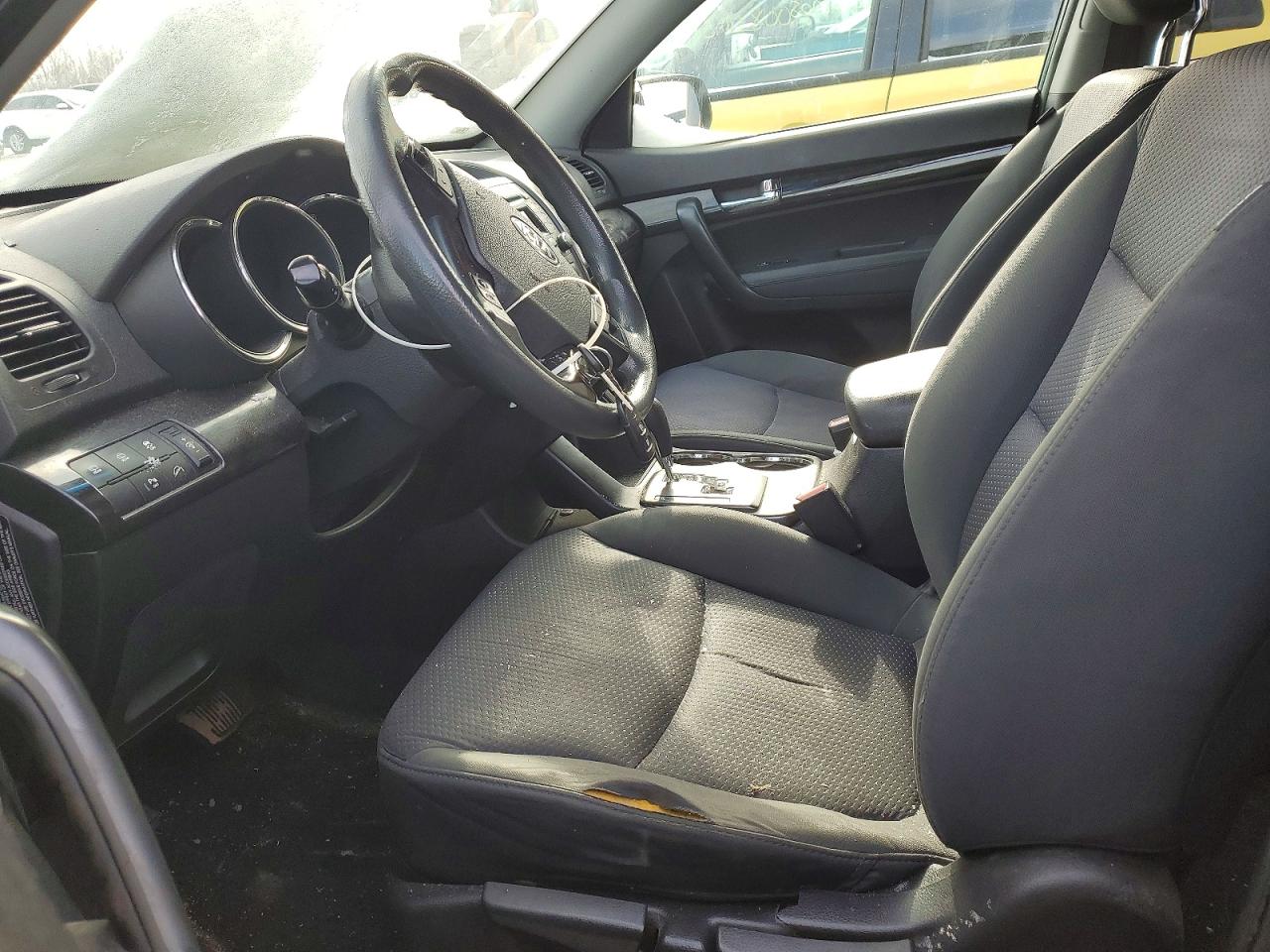 2011 KIA SORENTO BASE photo 7