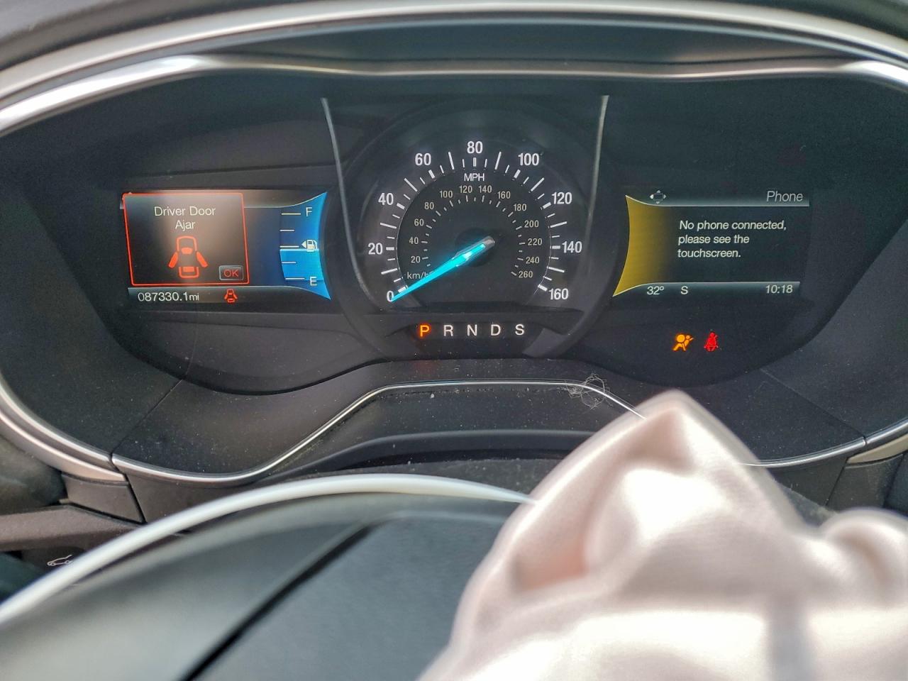 2016 FORD FUSION SE photo 9