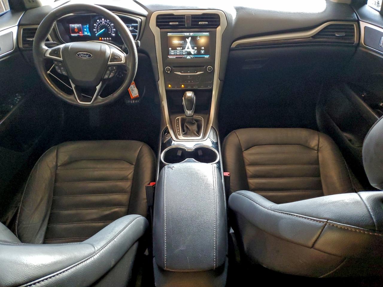 2014 FORD FUSION SE photo 8