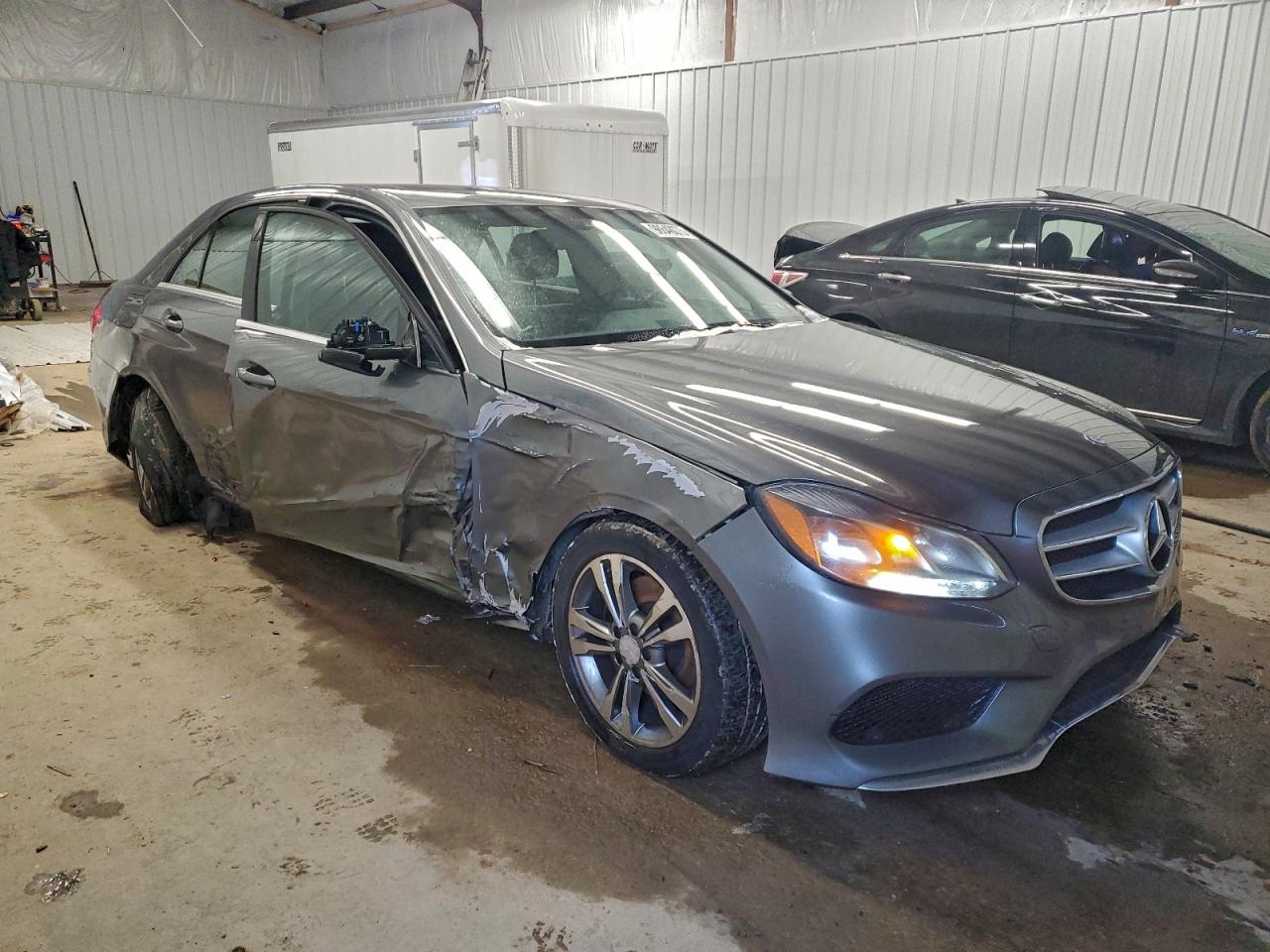 2016 MERCEDES-BENZ E 350 4MATIC photo 4
