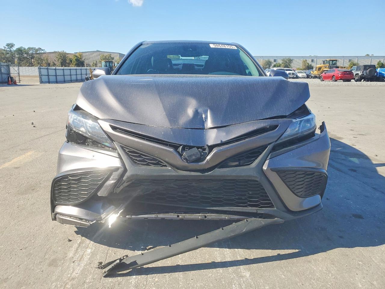 2024 TOYOTA CAMRY SE photo 5