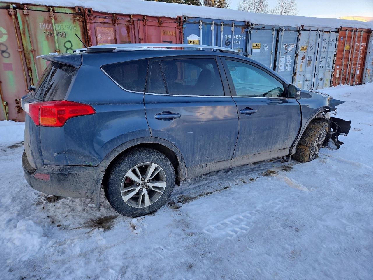 2013 TOYOTA RAV4 XLE photo 5