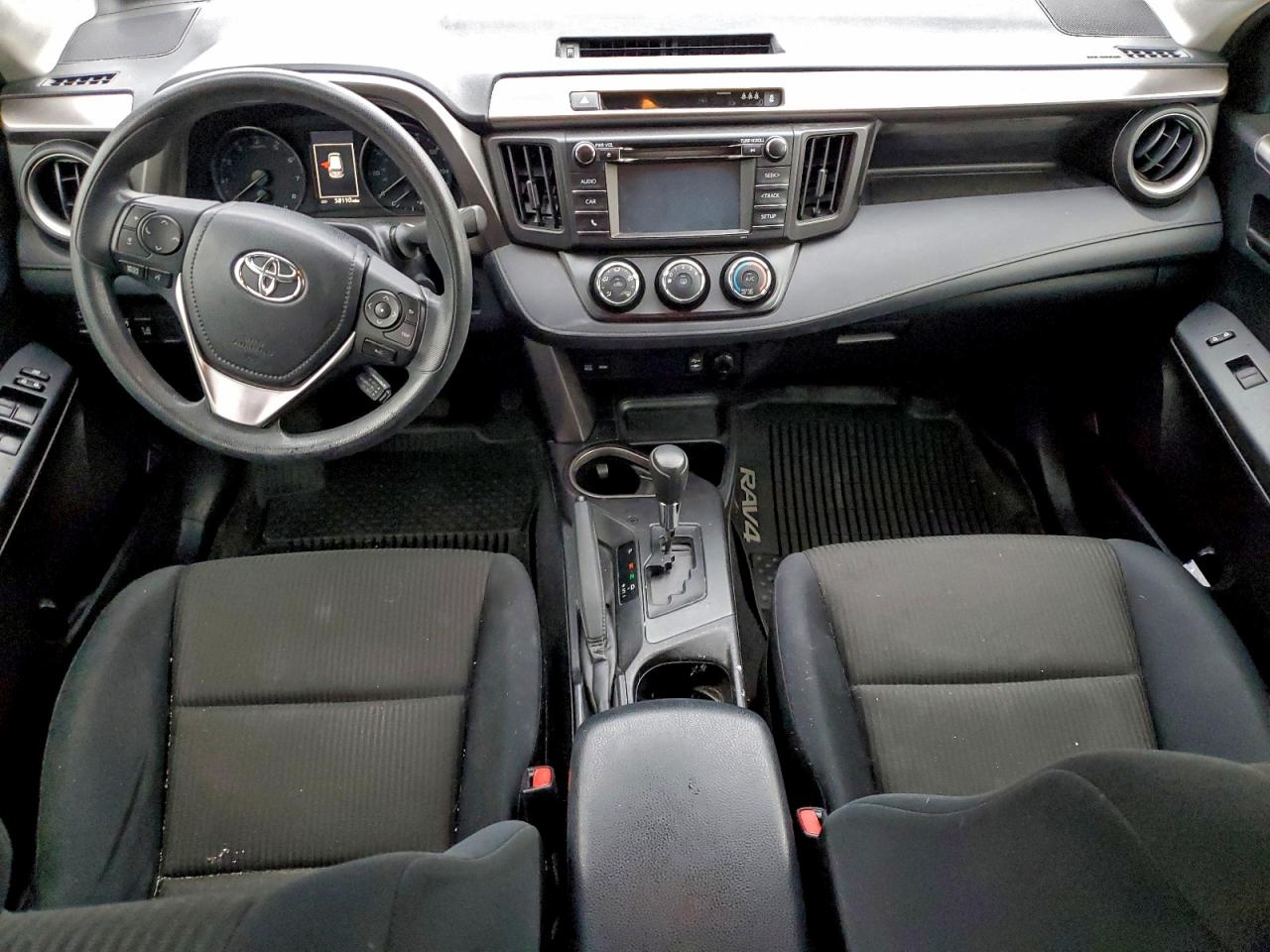 2017 TOYOTA RAV4 LE photo 8