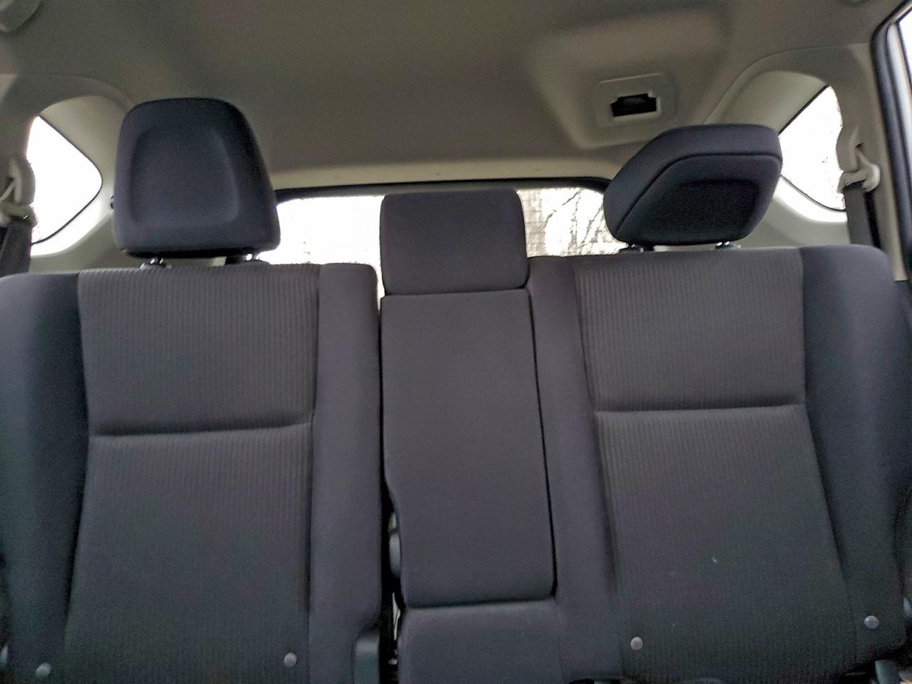 2017 TOYOTA RAV4 LE photo 10