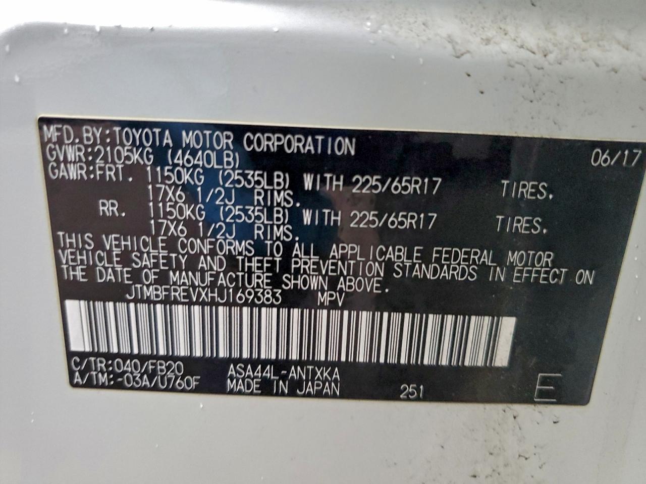 2017 TOYOTA RAV4 LE photo 13