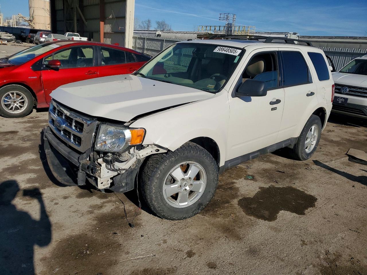 2011 FORD ESCAPE