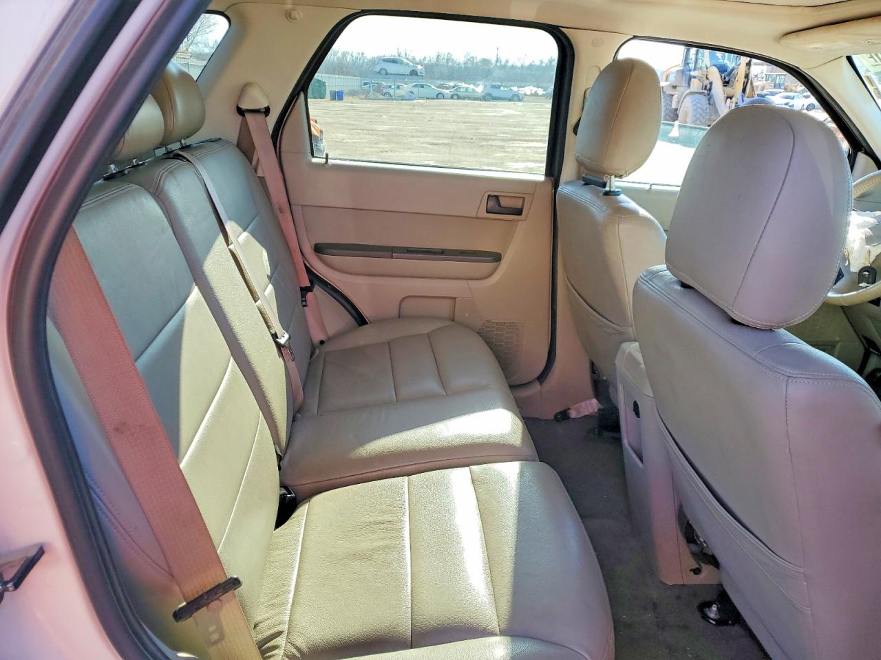 2011 FORD ESCAPE XLT photo 11