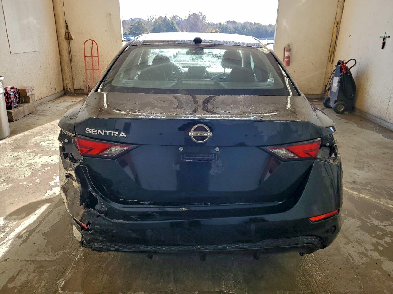 2025 NISSAN SENTRA SV photo 6