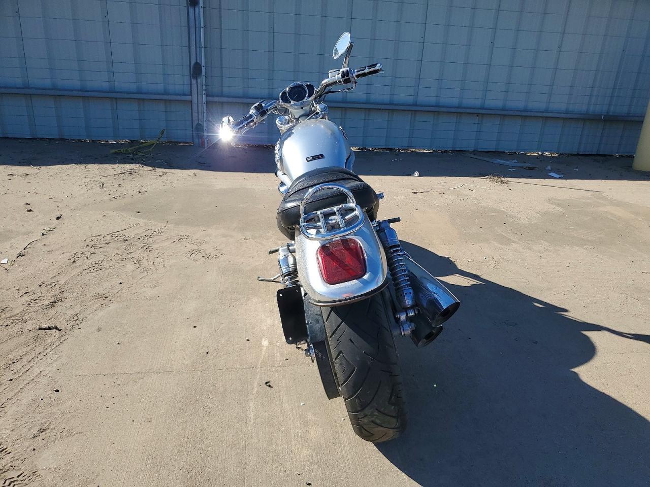 2003 HARLEY-DAVIDSON VRSCA photo 4
