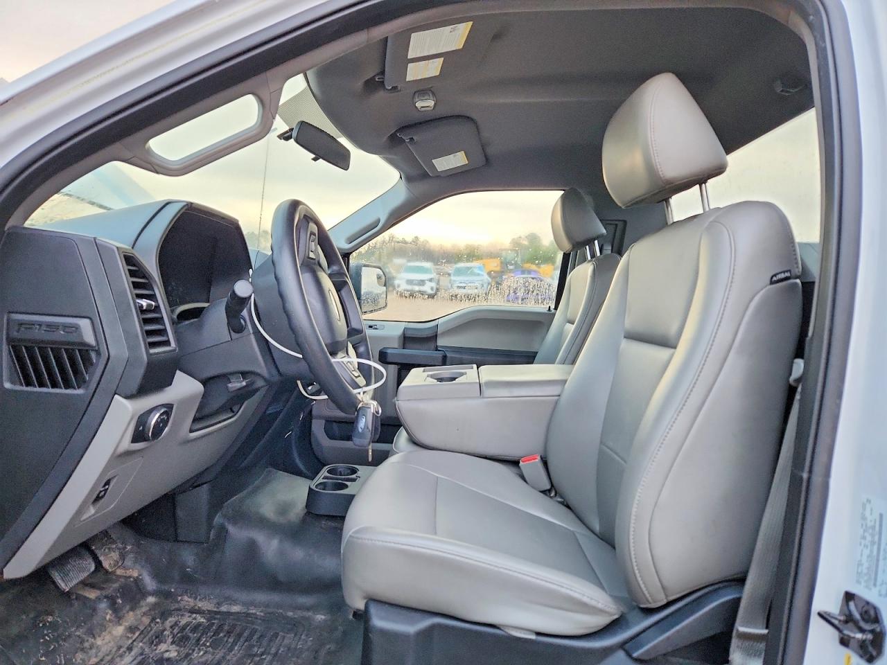 2017 FORD F150 photo 7