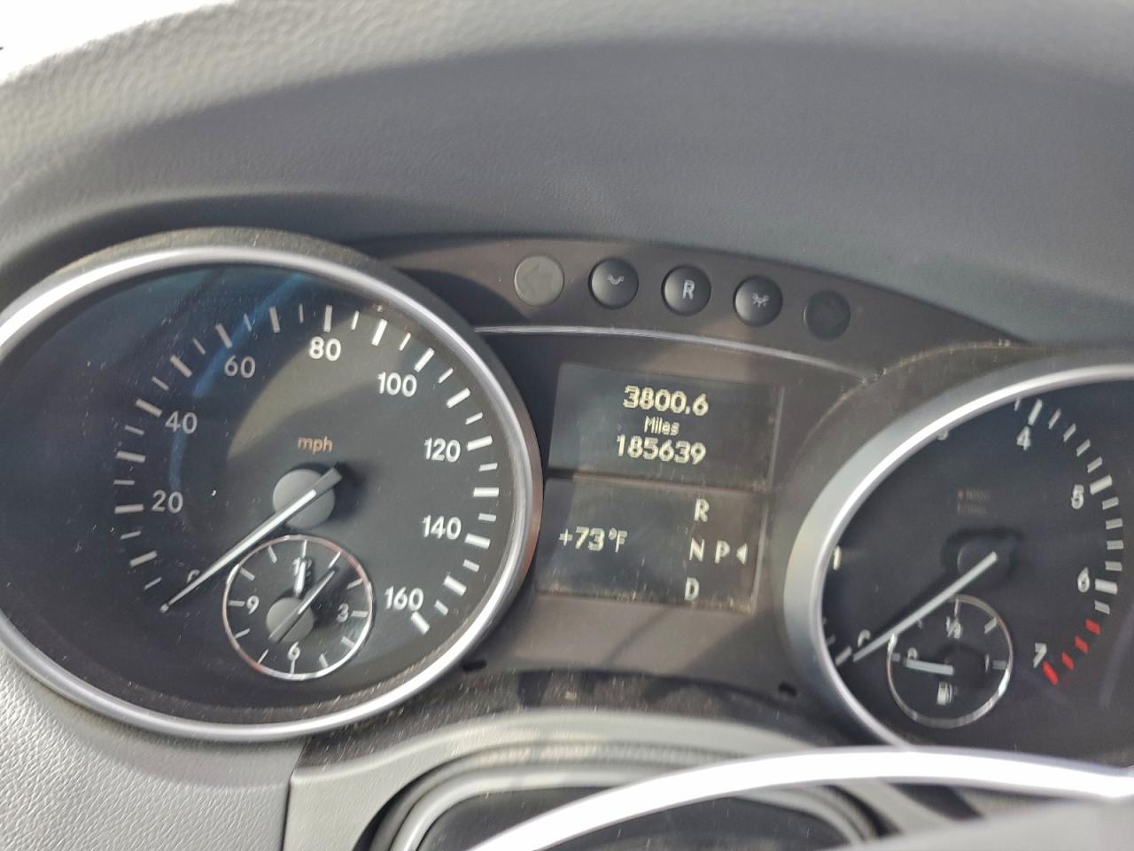 2011 MERCEDES-BENZ ML 350 photo 9