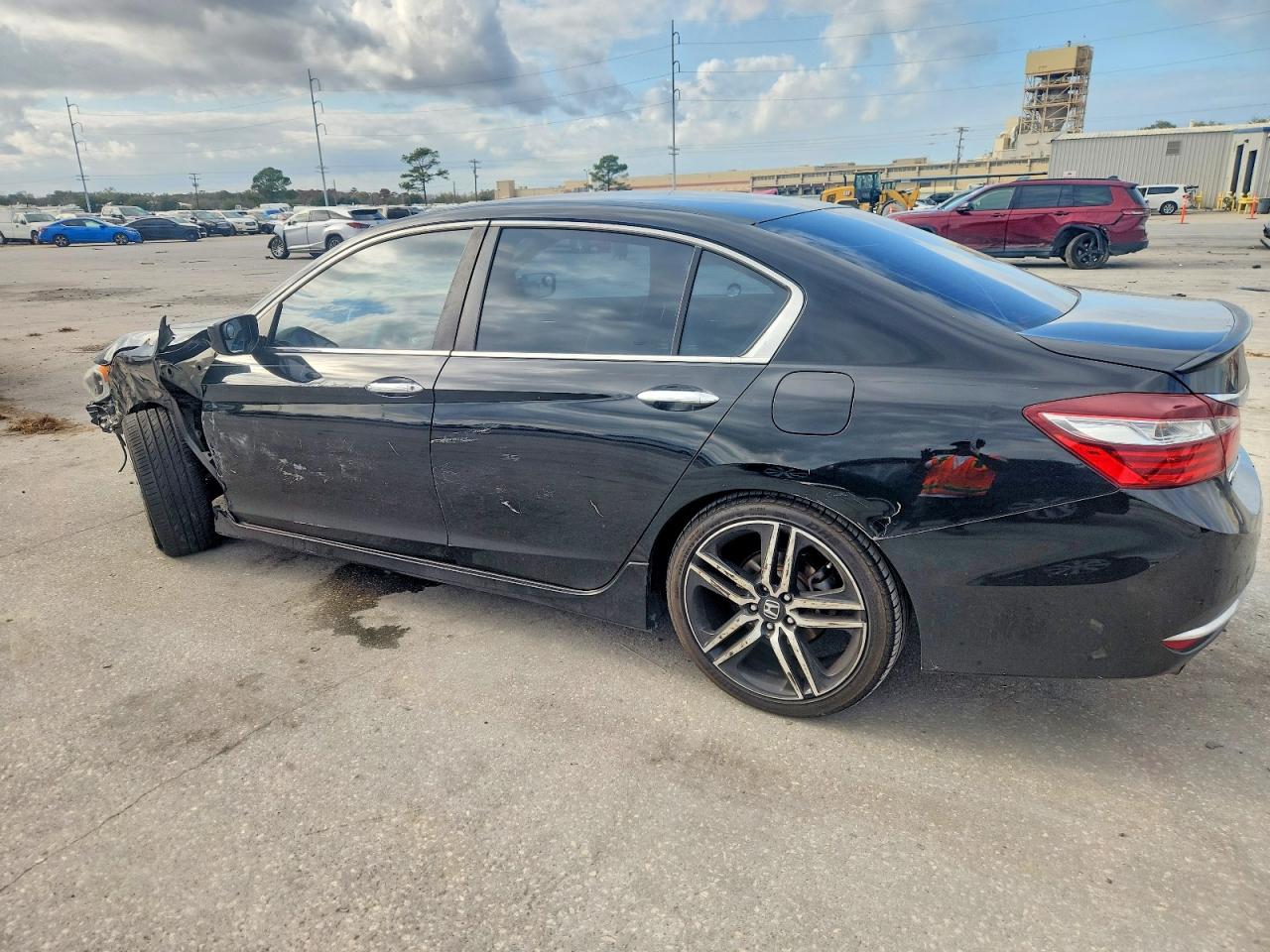 2016 HONDA ACCORD SPORT photo 2