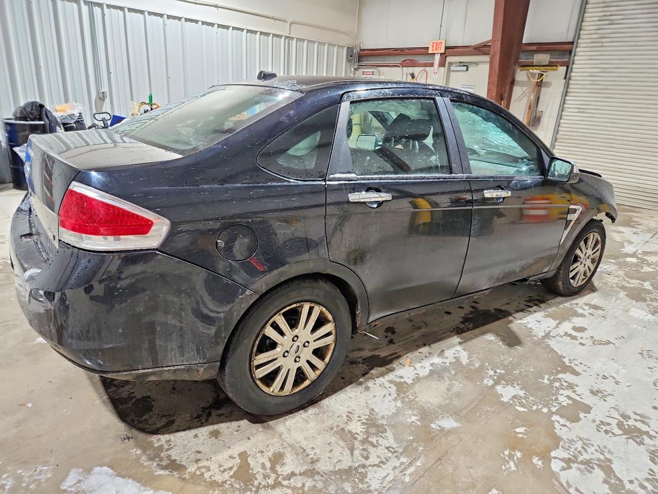 2008 FORD FOCUS SE photo 3