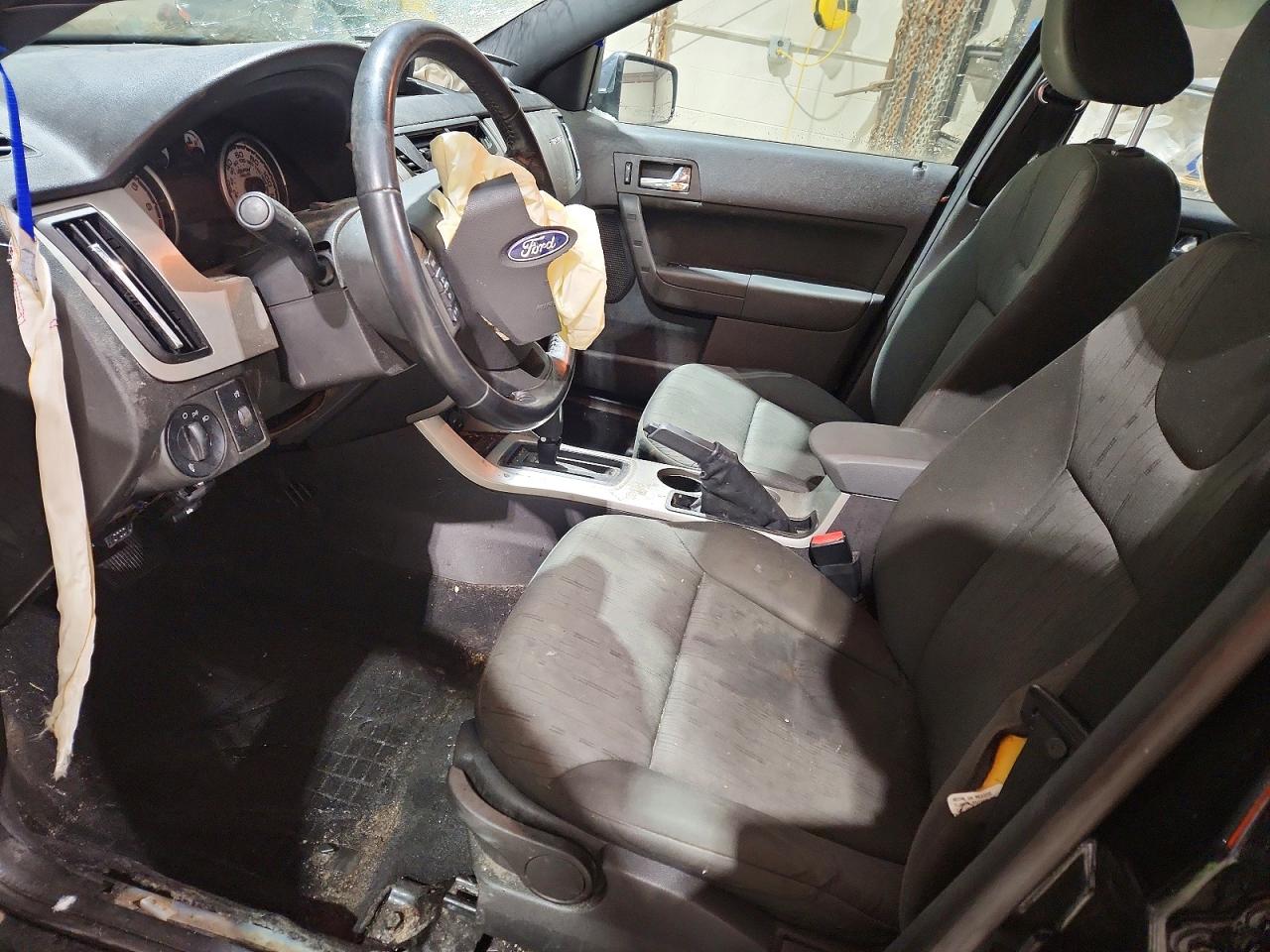 2008 FORD FOCUS SE photo 7