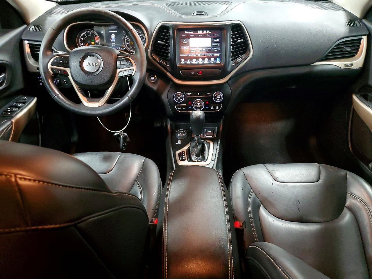 2018 JEEP CHEROKEE LIMITED photo 8