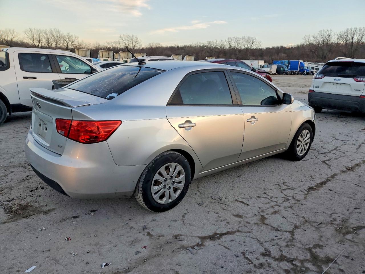 2013 KIA FORTE EX photo 3