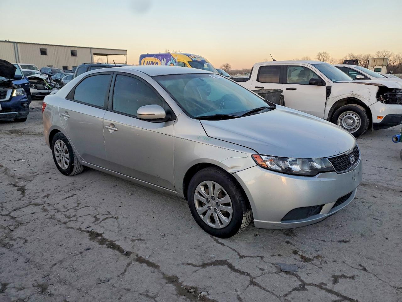 2013 KIA FORTE EX photo 4