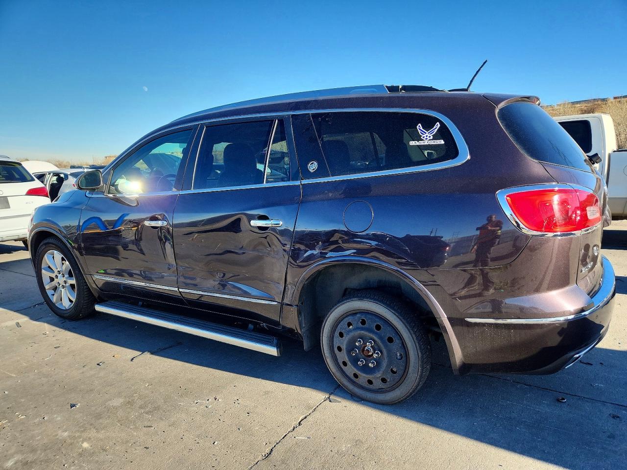 2016 BUICK ENCLAVE photo 2