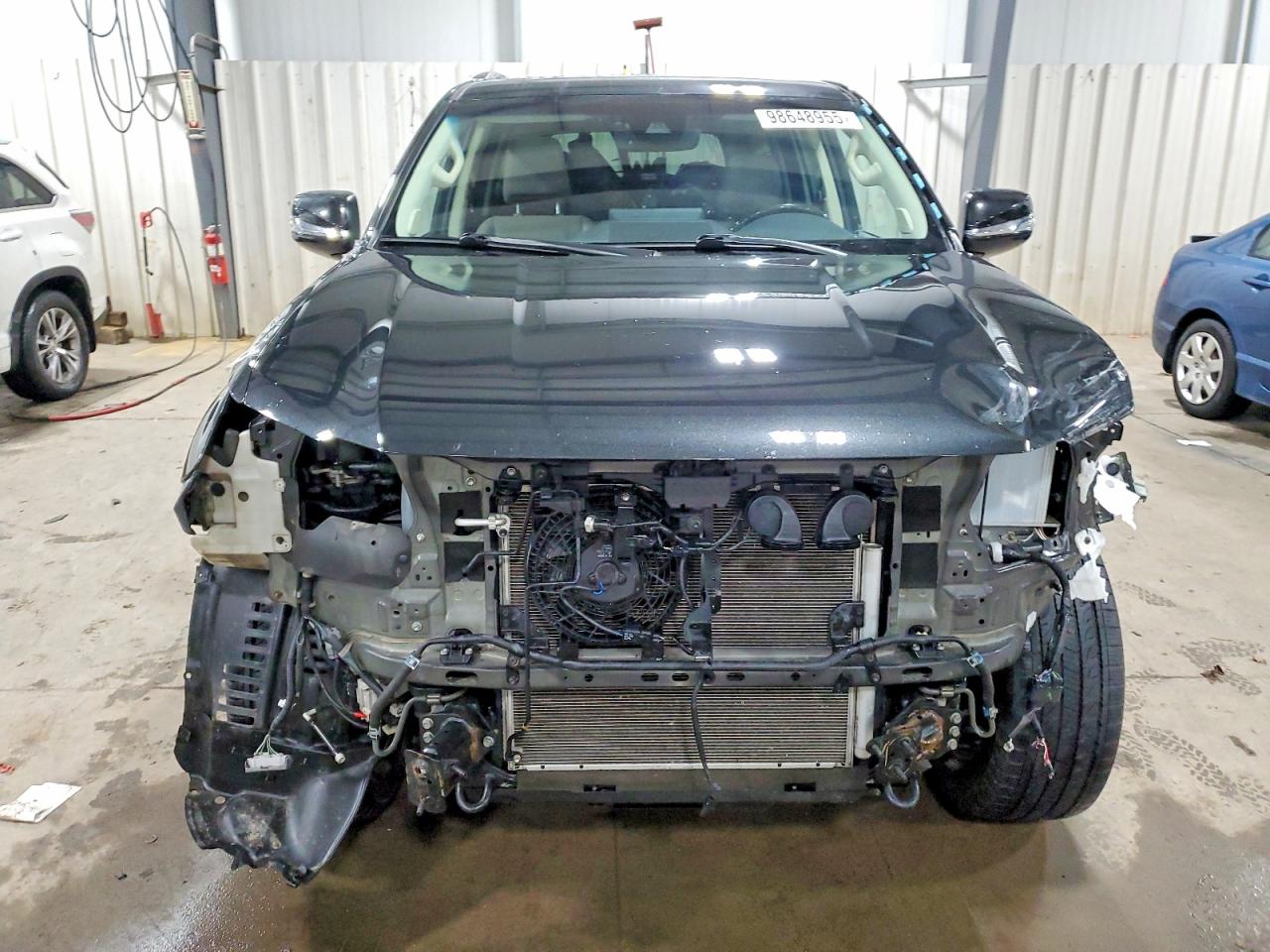 2022 LEXUS GX 460 photo 5