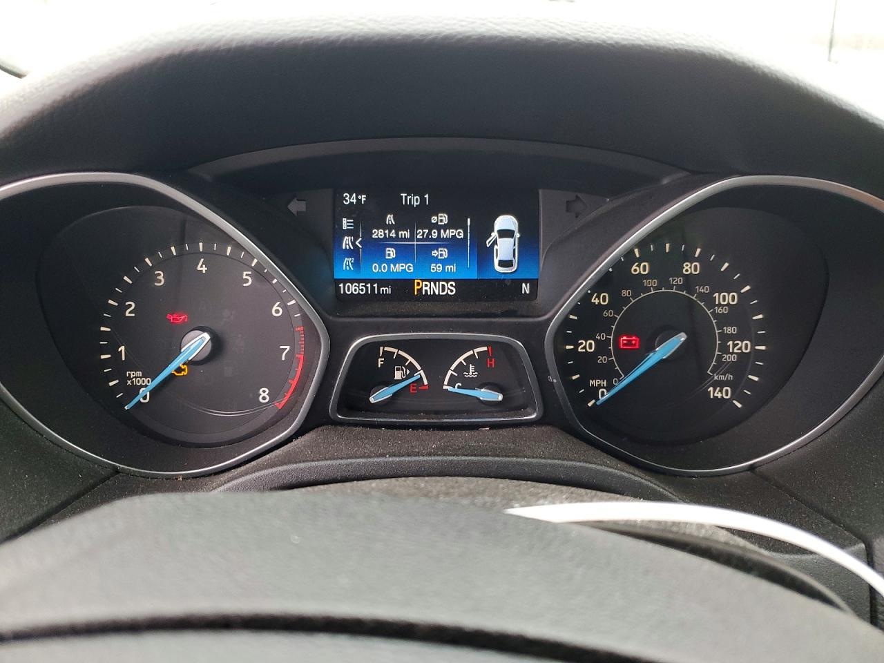 2017 FORD FOCUS SE photo 9