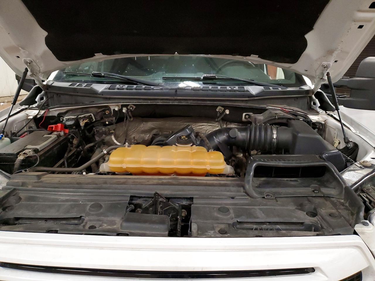 2016 FORD F150 SUPERCREW photo 11