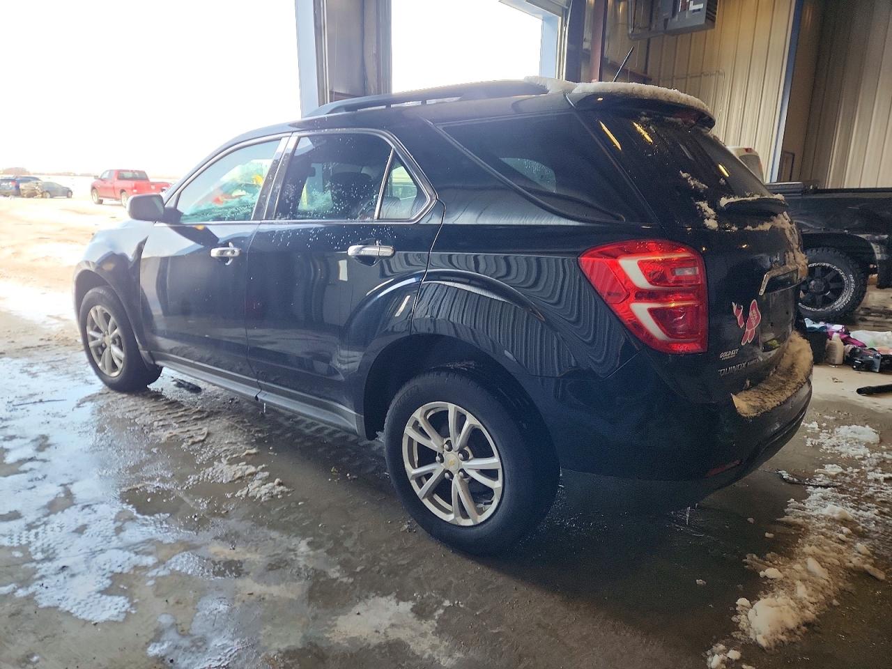 2017 CHEVROLET EQUINOX LT photo 2