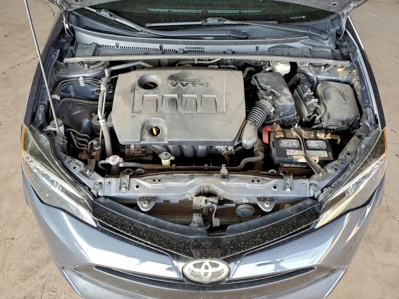 2018 TOYOTA COROLLA L photo 11