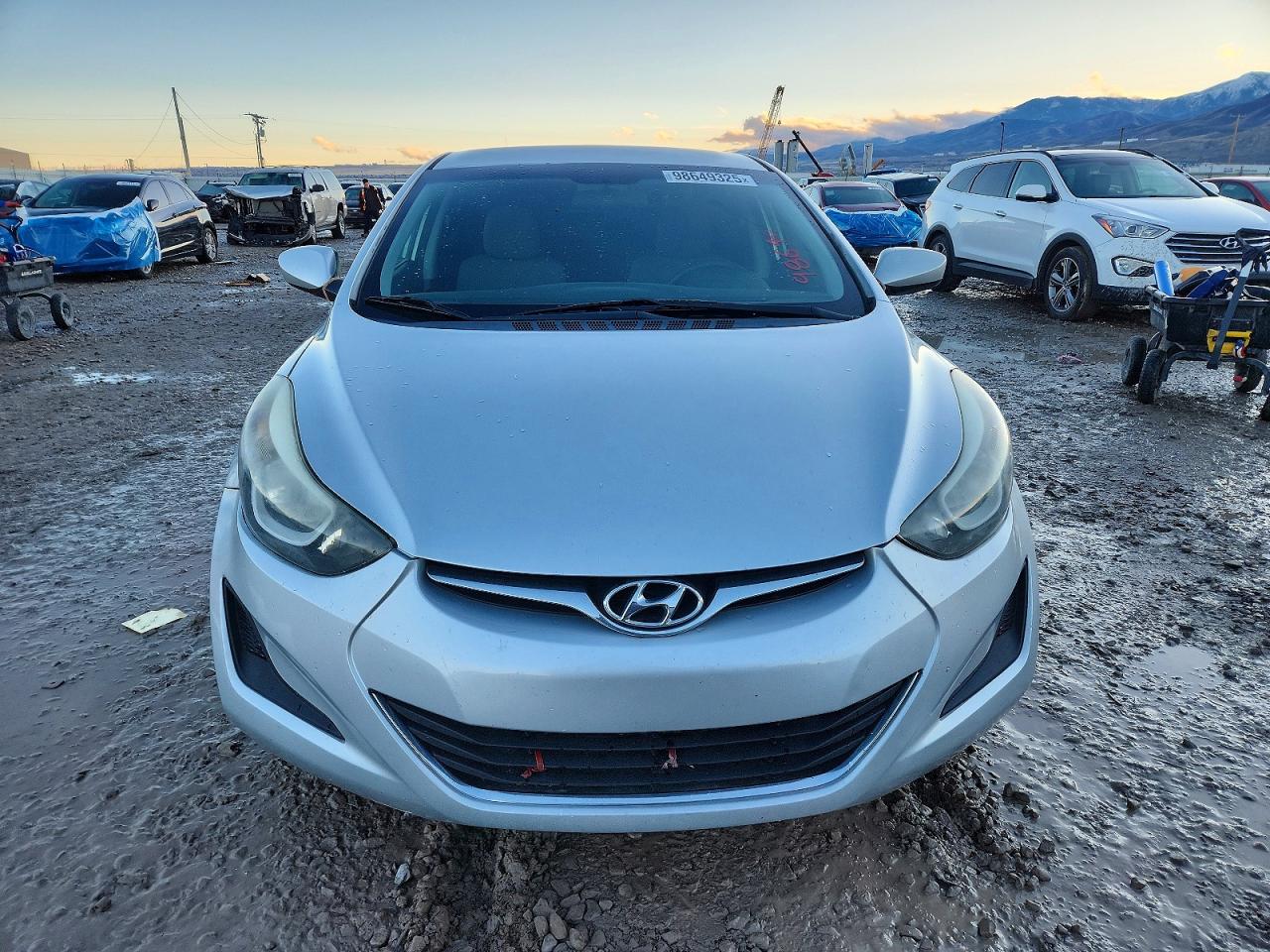 2015 HYUNDAI ELANTRA SE photo 5