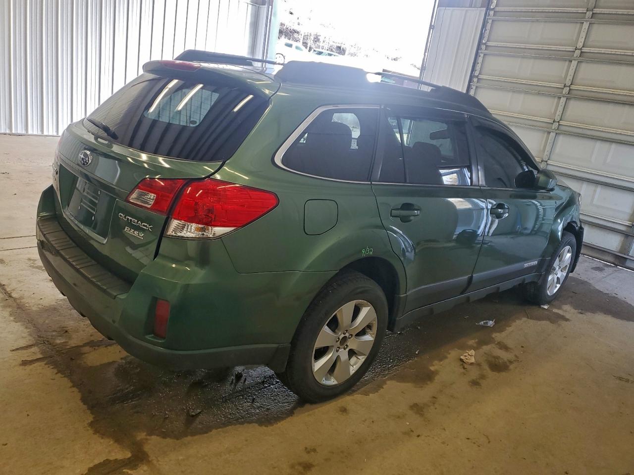 2011 SUBARU OUTBACK 2.5I PREMIUM photo 3