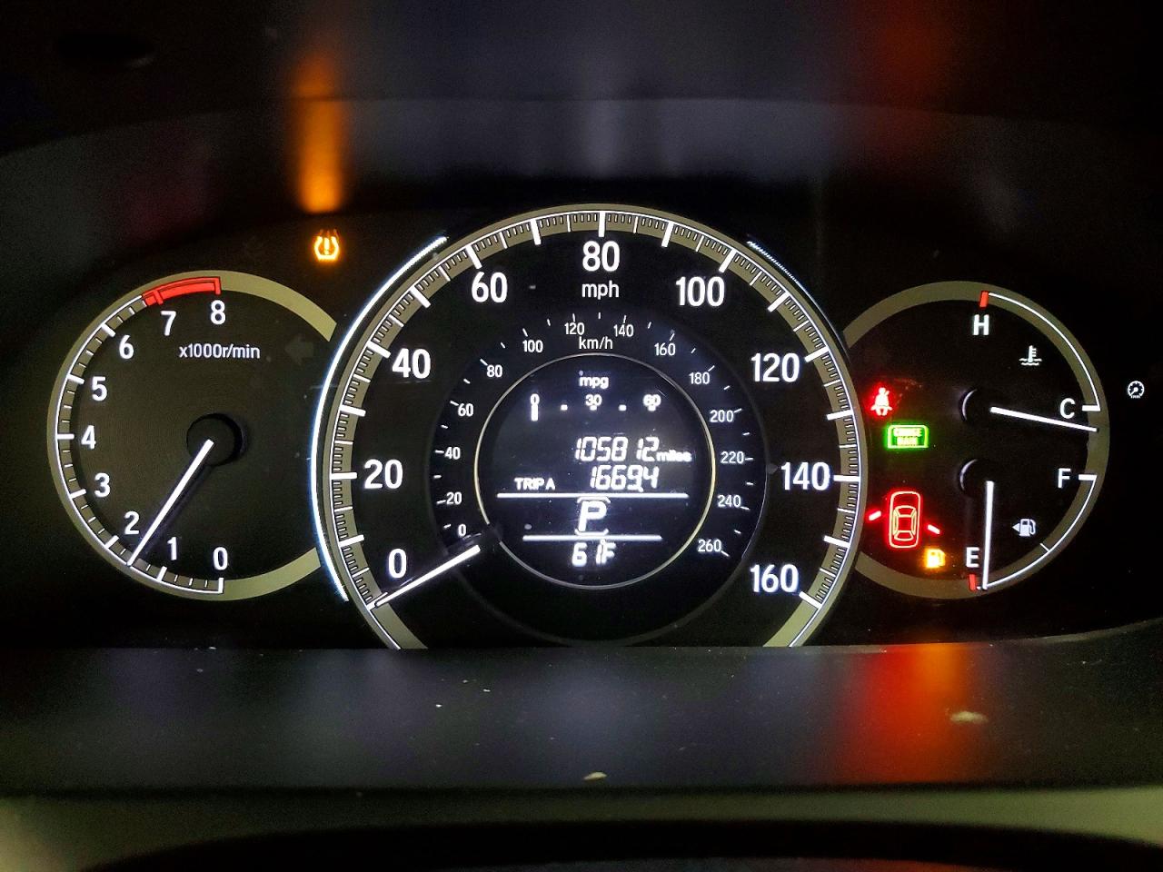 2016 HONDA ACCORD LX photo 9