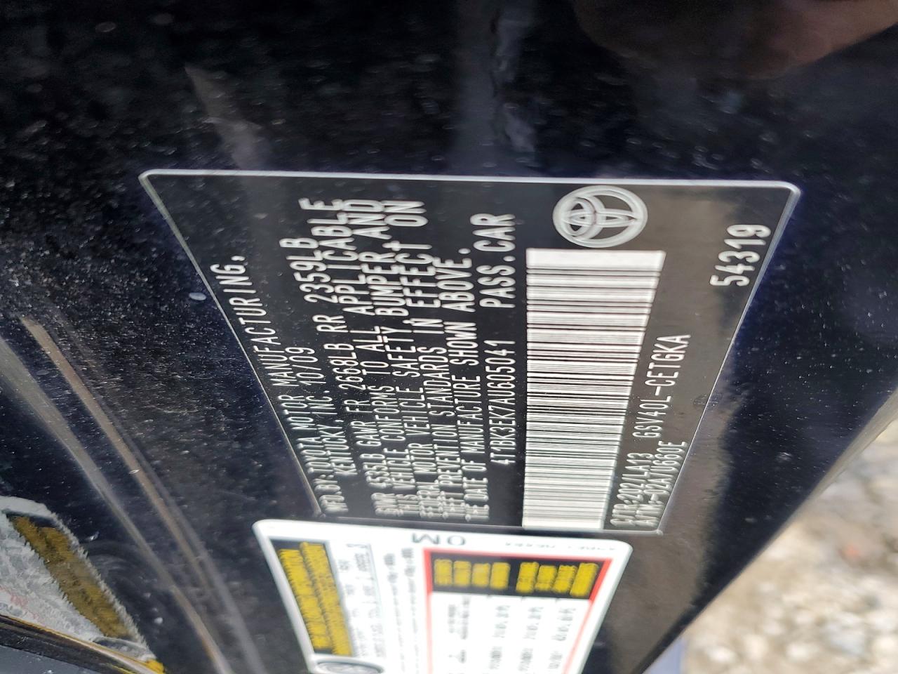 2010 TOYOTA CAMRY SE photo 13