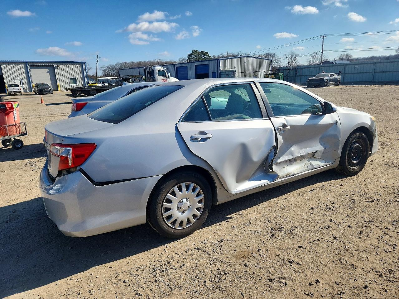 2012 TOYOTA CAMRY BASE photo 3