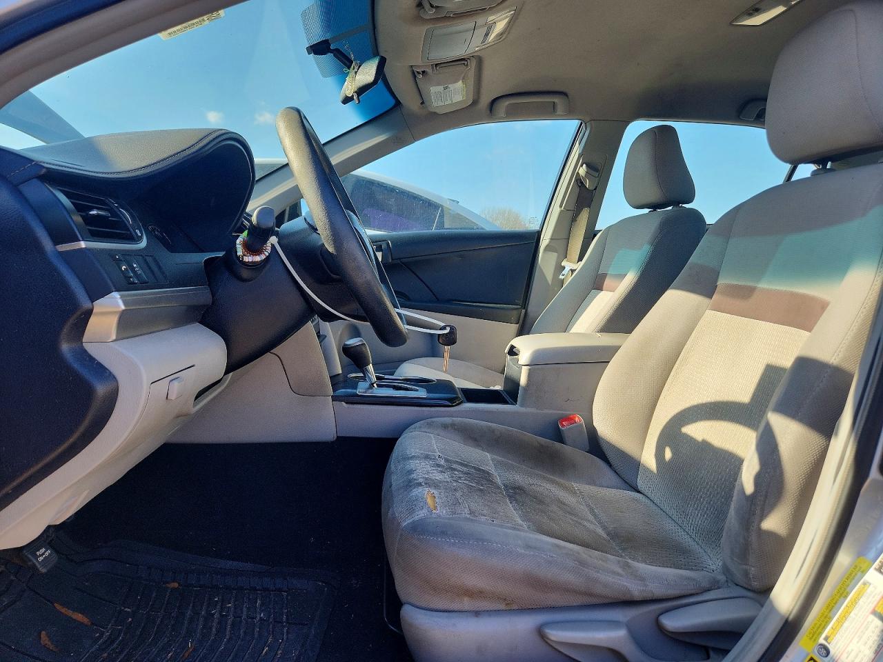2012 TOYOTA CAMRY BASE photo 7
