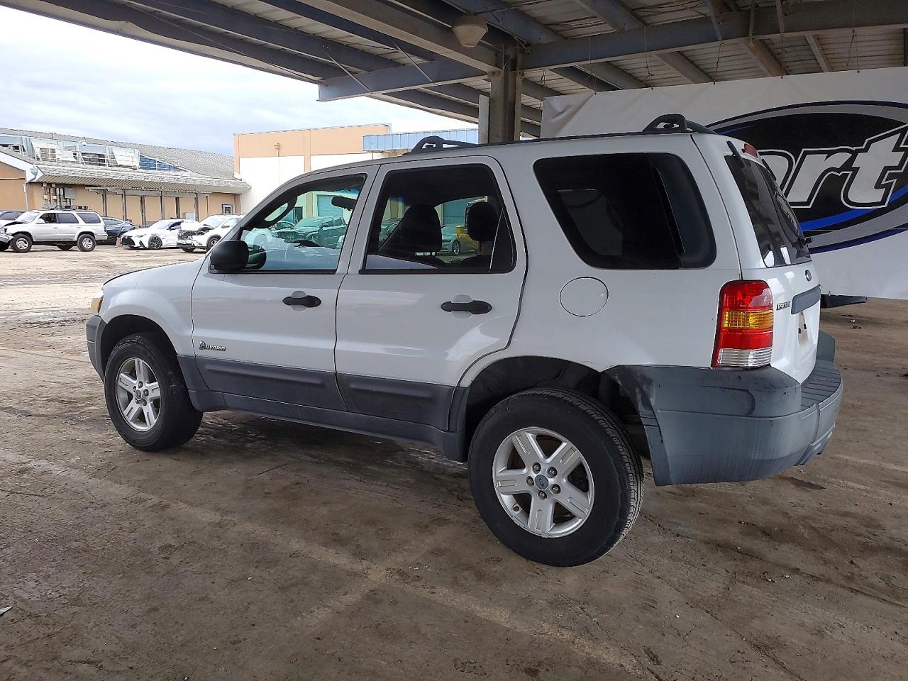 2006 FORD ESCAPE HEV photo 2