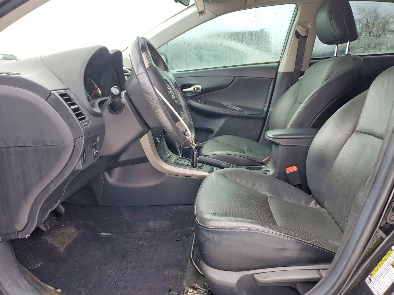 2012 TOYOTA COROLLA BASE photo 7