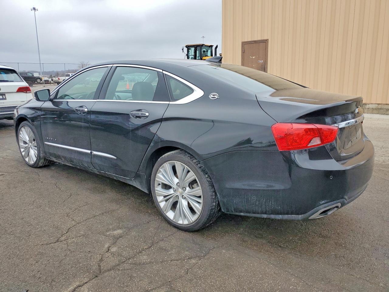 2018 CHEVROLET IMPALA PREMIER photo 2