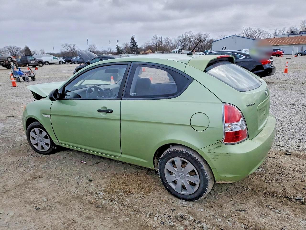 2007 HYUNDAI ACCENT GS photo 2