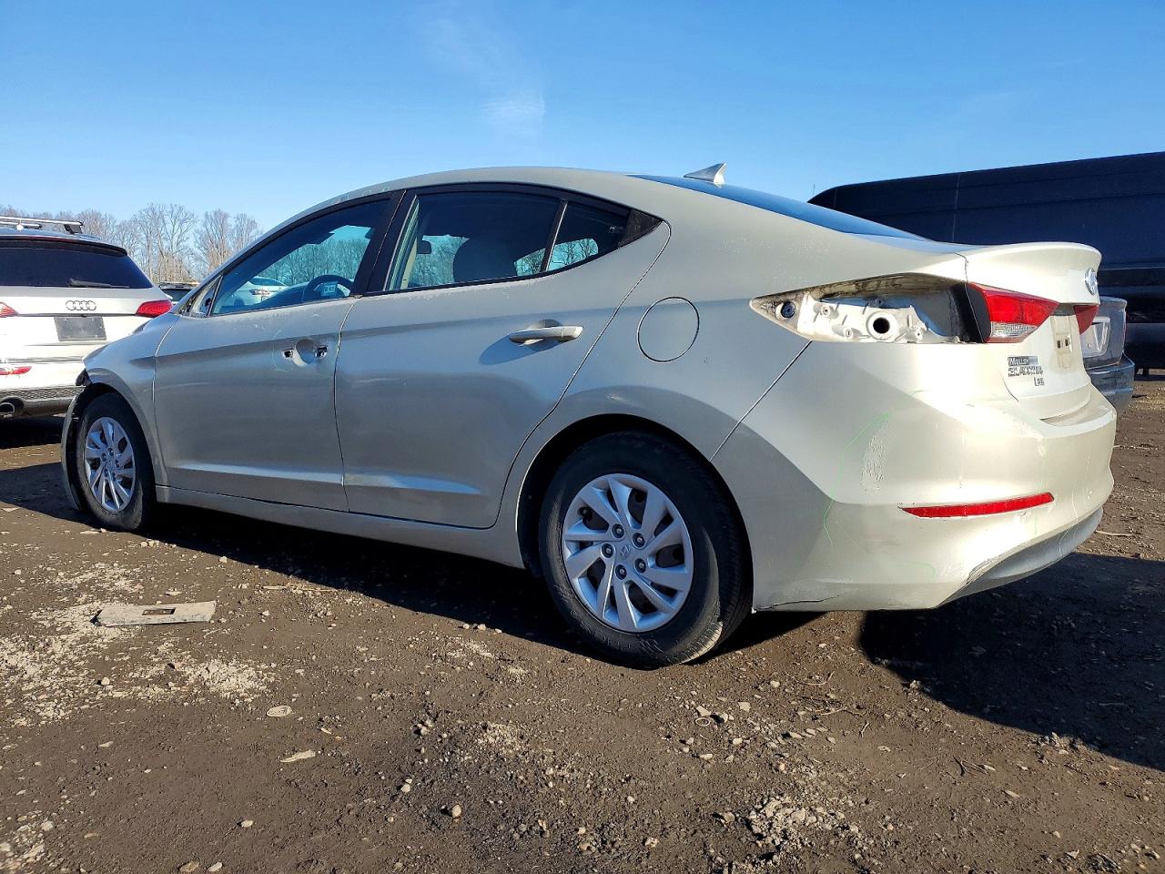 2017 HYUNDAI ELANTRA SE photo 2