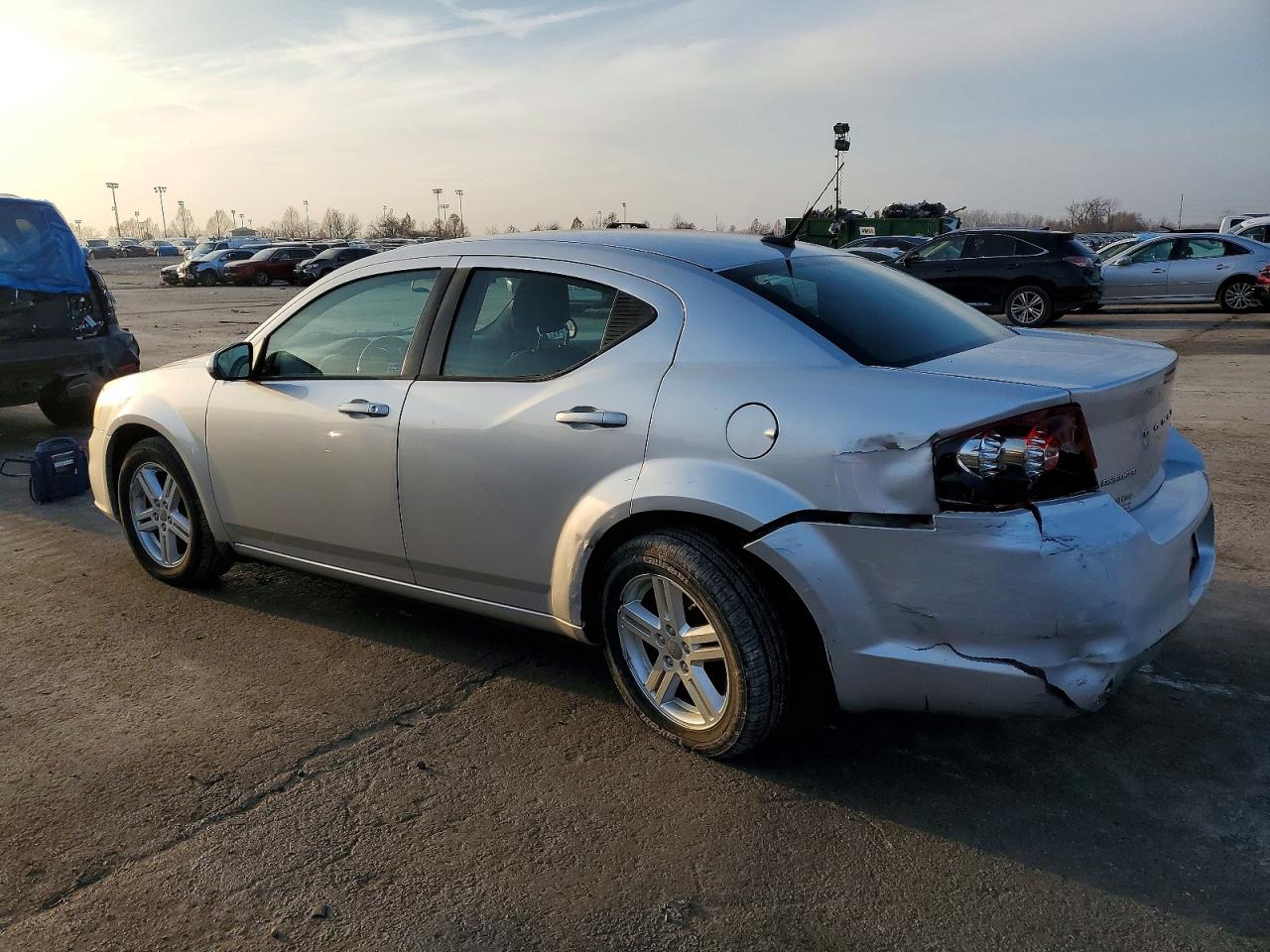 2011 DODGE AVENGER MAINSTREET photo 2