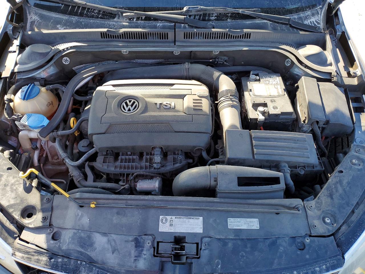 2015 VOLKSWAGEN JETTA SE photo 11