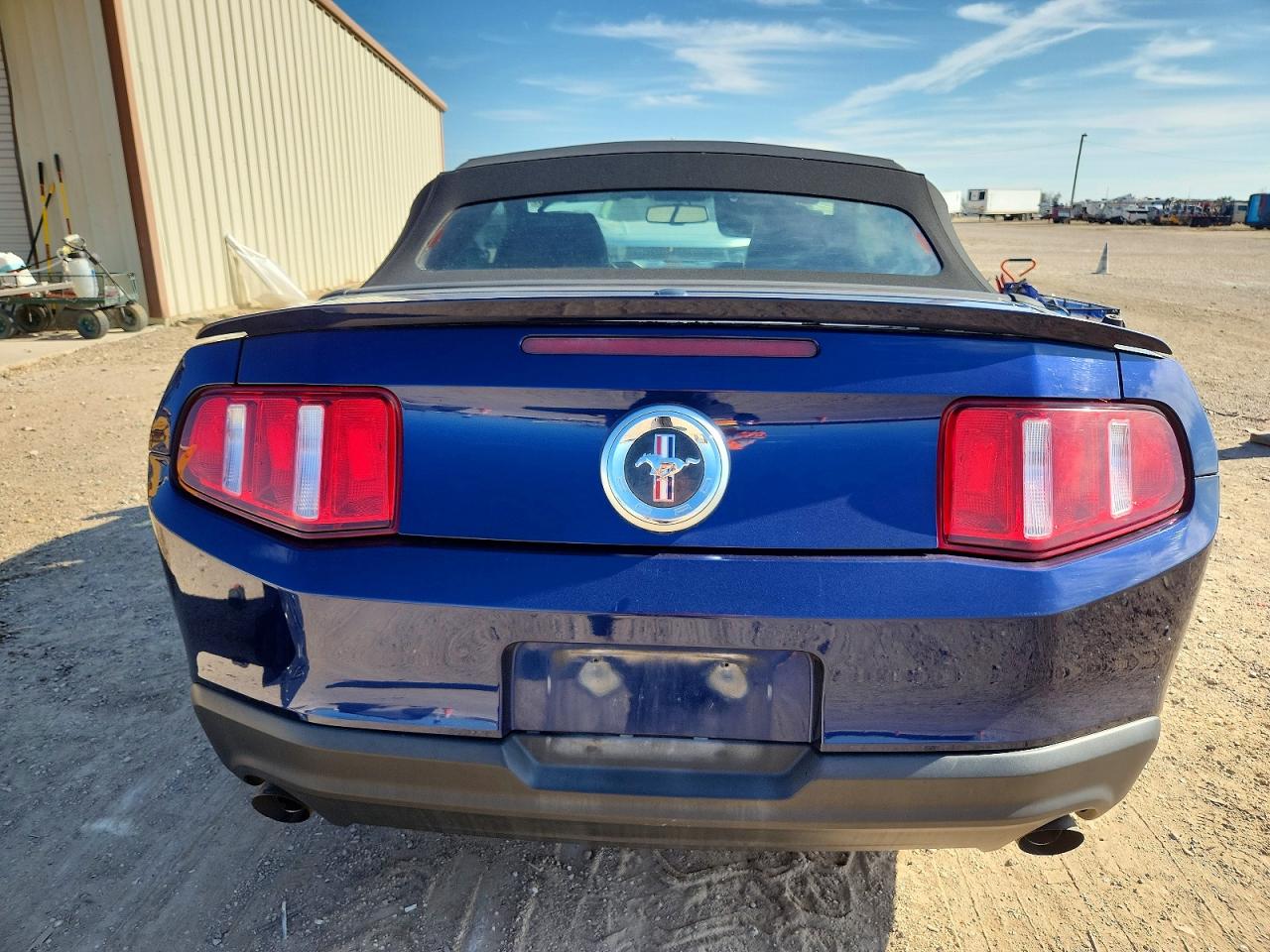 2012 FORD MUSTANG photo 6