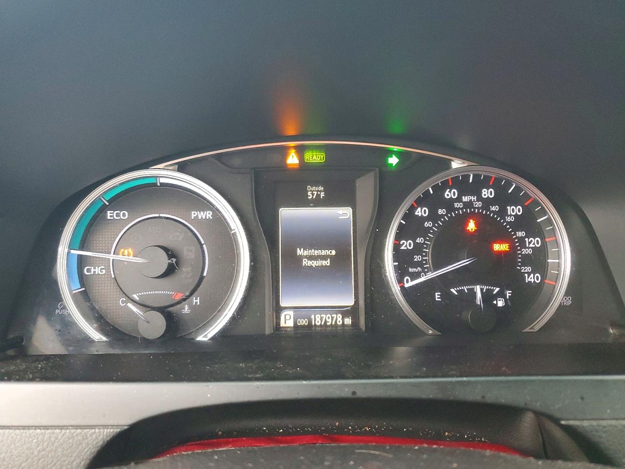 2016 TOYOTA CAMRY HYBRID photo 9