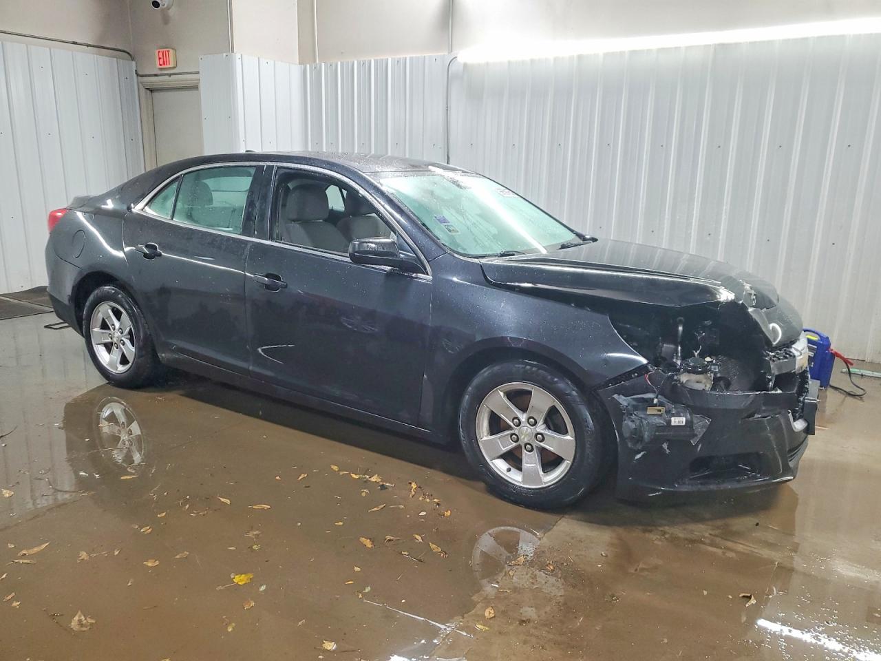 2014 CHEVROLET MALIBU LS photo 4