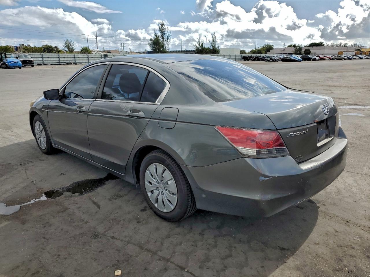 2008 HONDA ACCORD LX photo 2