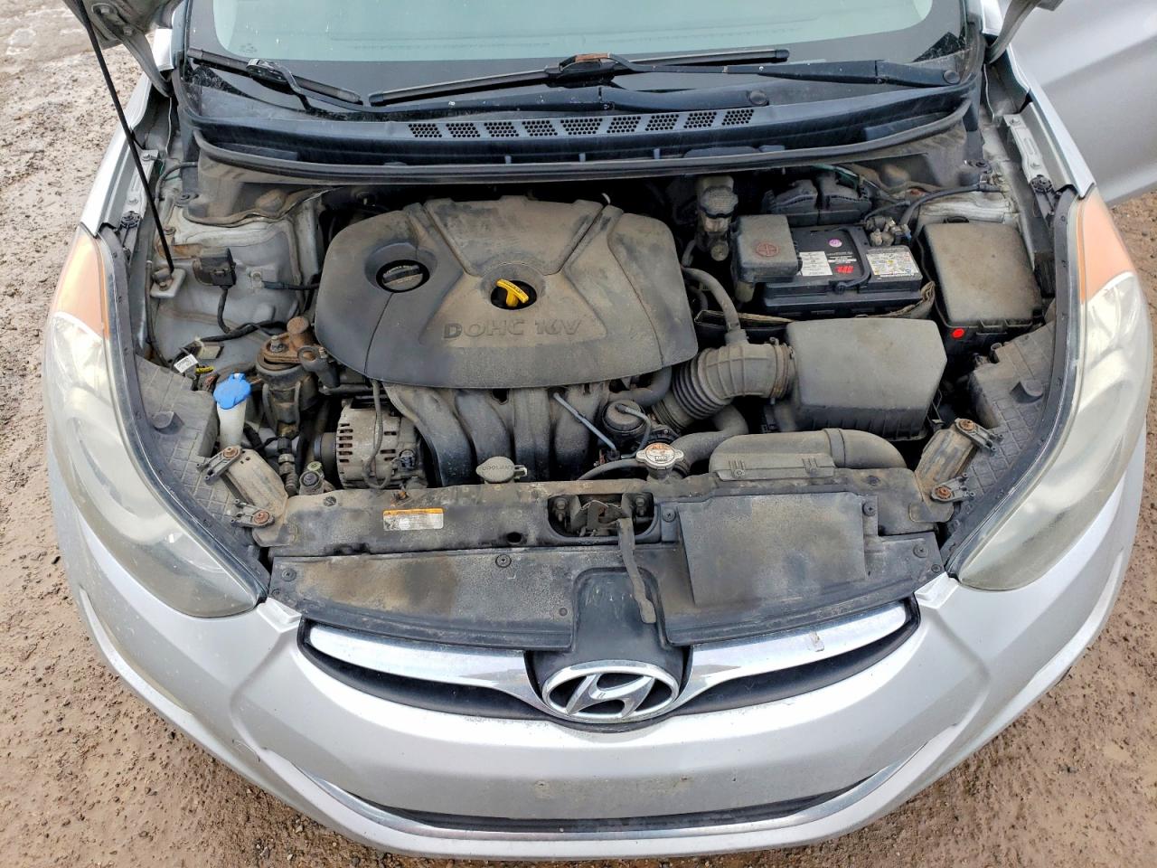 2013 HYUNDAI ELANTRA GLS photo 11