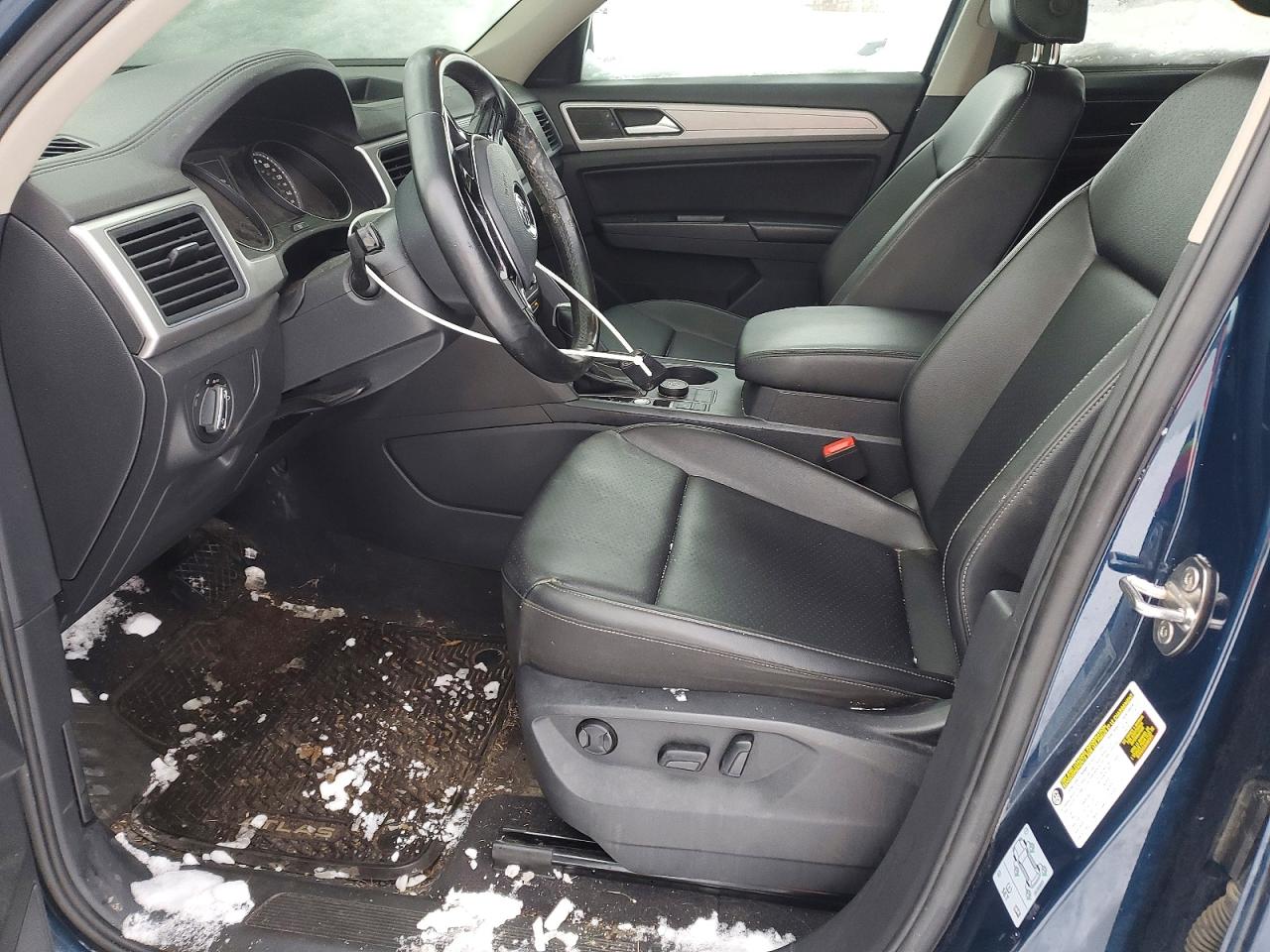 2018 VOLKSWAGEN ATLAS SE photo 7