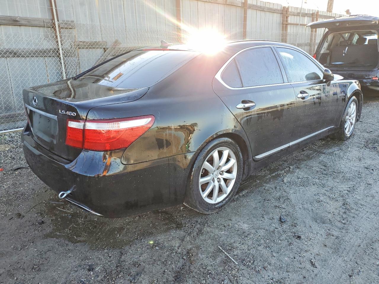 2008 LEXUS LS 460 photo 3